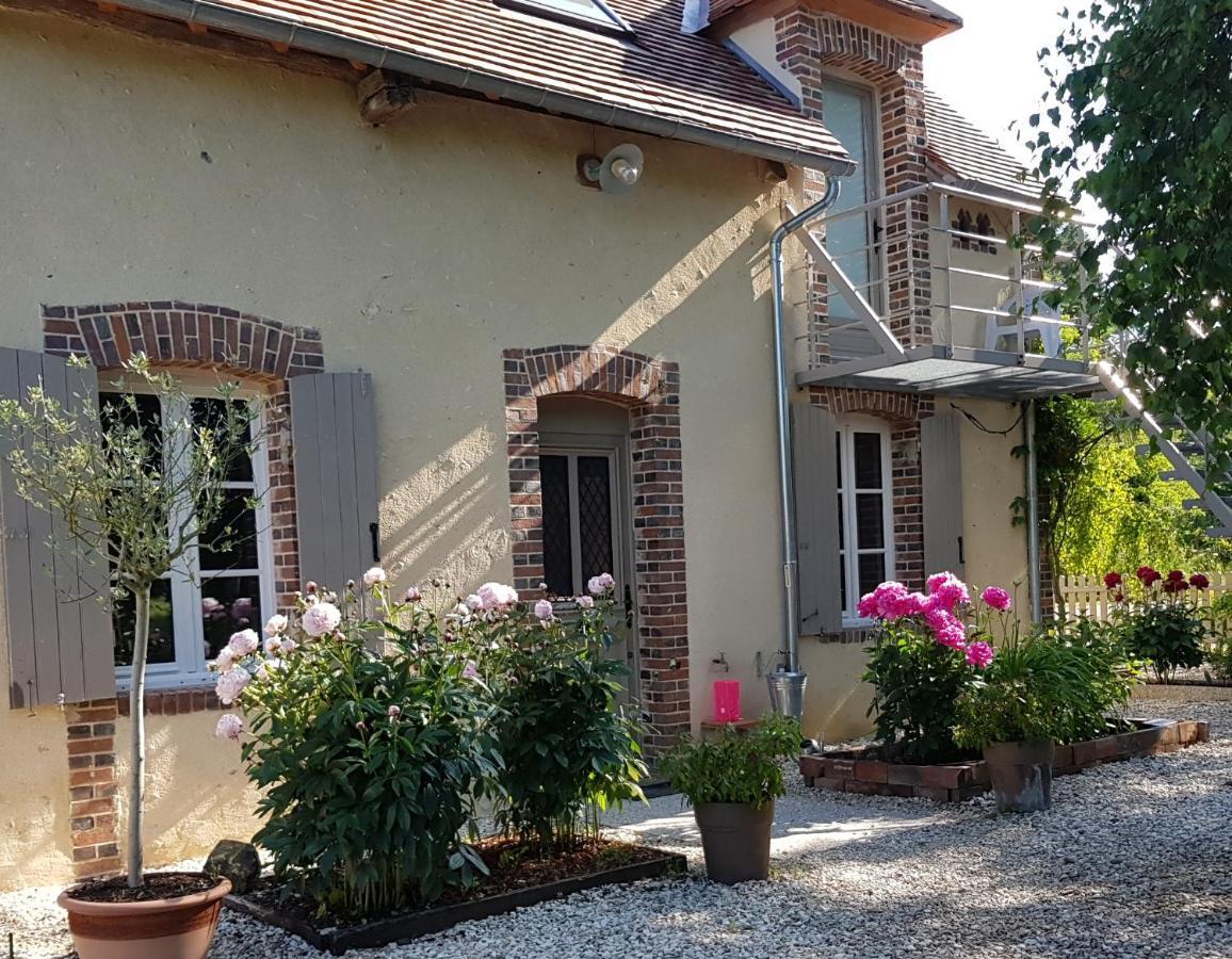 Magnolia54 Bed & Breakfast Louesme Luaran gambar